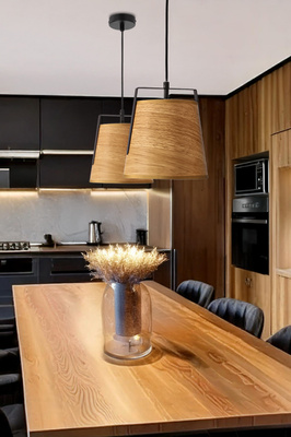 Lampa wisząca z abażurem Milbury czarna żółty abażur E27 do salonu